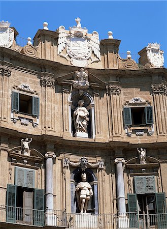 piazza vigliena - Quattro Canti on Corso Vittorio Emanuele, Palermo, Sicily, Italy, Europe Fotografie stock - Rights-Managed, Codice: 841-02899829
