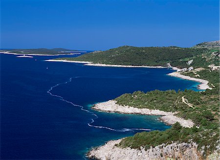 simsearch:841-02916203,k - Aerial view of the coast of Hvar island, Dalmatia, Croatia, Europe Fotografie stock - Rights-Managed, Codice: 841-02899865