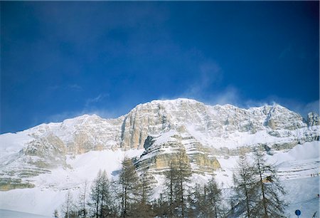 simsearch:841-03057239,k - Madonna di Campiglio, Dolomites, Trentin, Italie, Europe Photographie de stock - Rights-Managed, Code: 841-02899946