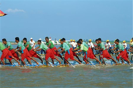 southeast asia festivals cambodia - Men rowing a boat in the Retreat of the Waters Festival in Phnom Penh, Cambodia, Indochina, Southeast Asia, Asia Stock Photo - Rights-Managed, Code: 841-02900035