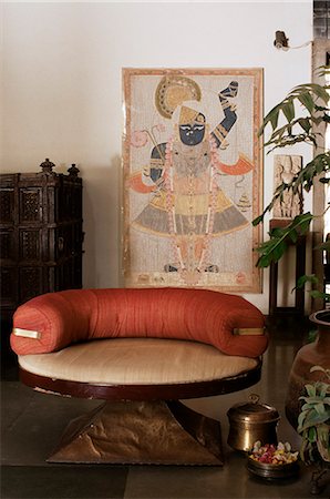 Antique Pichwai, painting on cloth of Lord Krishna, in 1970s concrete structured home, Ahmedabad, Gujarat state, India, Asia Foto de stock - Con derechos protegidos, Código: 841-02900587