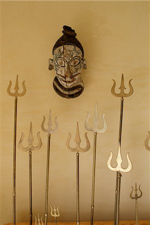 rajasthan hotels - Brass reproductions of Lord Shiva's trident as a decorative feature, Devi Garh Fort Palace Hotel, Devi Garh, near Udaipur, Rajasthan state, India, Asia Stock Photo - Rights-Managed, Code: 841-02900654