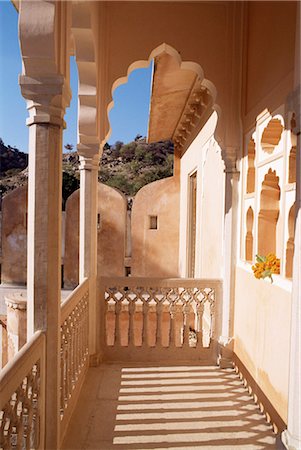 Chanwar Palki Walon-Ki Haveli (mansion), 400 years old, restored to its original state, Anokhi Museum, Amber, near Jaipur, Rajasthan state, India, Asia Stock Photo - Rights-Managed, Code: 841-02900880