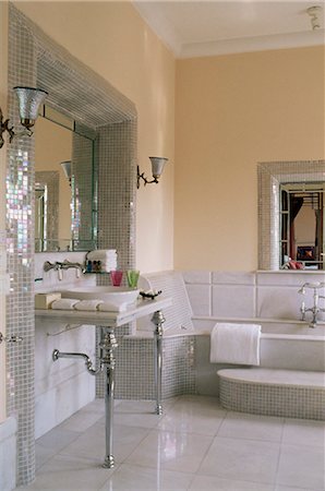 Bathroom suite, Usha Kiran Palace Hotel, Gwalior, Madhya Pradesh state, India, Asia Foto de stock - Direito Controlado, Número: 841-02900905