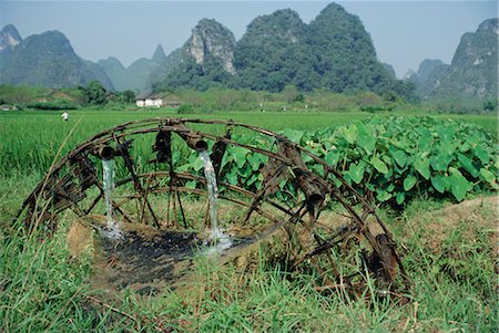 simsearch:841-02722973,k - Traditionelle Bambus Waterwheel, Guilin, China, Asien Stockbilder - Lizenzpflichtiges, Bildnummer: 841-02901166