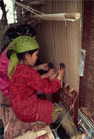 simsearch:841-02901189,k - Uyghur children learning to make carpets, Hotan, China, Asia Stock Photo - Rights-Managed, Code: 841-02901189