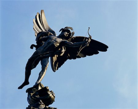 simsearch:841-02915033,k - Gros plan de la statue de Eros sur Shaftesbury Memorial, Piccadilly Circus, Londres, Royaume-Uni, Europe Photographie de stock - Rights-Managed, Code: 841-02901501