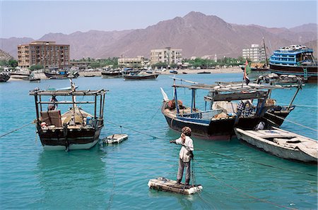 Khor Fakkan, Fujairah Sheikdom, United Arab Emirates, Middle East Stock Photo - Rights-Managed, Code: 841-02901614