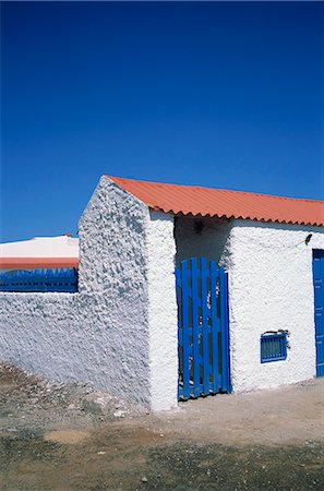 single storey - Detail of a coastal cottage, Calhau, Sao Vicente, Cape Verde Islands, Atlantic, Africa Foto de stock - Con derechos protegidos, Código: 841-02901767