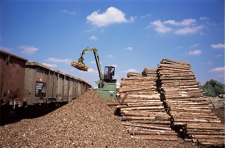 simsearch:841-02824677,k - Timber and rail yard by the River Inn, Austria, Europe Stock Photo - Rights-Managed, Code: 841-02901830