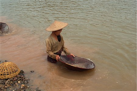 simsearch:841-02902024,k - Gold panning in the Mekong River, Laos, Indochina, Southeast Asia, Asia Foto de stock - Direito Controlado, Número: 841-02902025