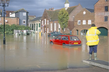 Flooded car park in town centre in October 2000, Lewes, East Sussex, England, United Kingdom, Europe Foto de stock - Con derechos protegidos, Código: 841-02902293