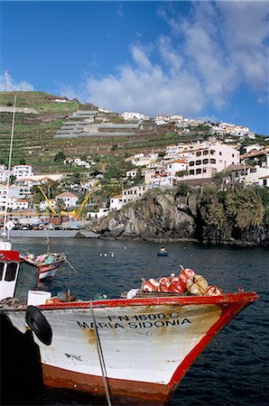 simsearch:841-02902310,k - Camara de Lobos harbour, Madeira, Portugal, Atlantic, Europe Fotografie stock - Rights-Managed, Codice: 841-02902309