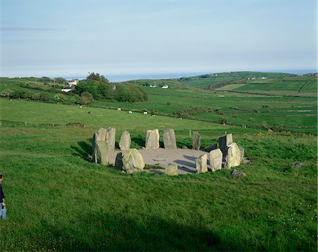 standing stones of ireland - Drombeg Stone Circle, near Glandore, County Cork, Munster, Republic of Ireland, Europe Stock Photo - Rights-Managed, Code: 841-02902771