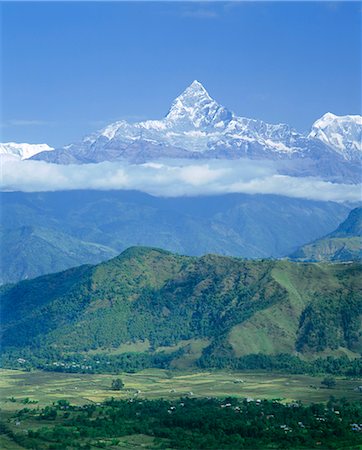 simsearch:841-03031719,k - Mt Machhapuchhare (Machapuchare) (Fish Tail), 7059m, the Himalayas, Nepal Stock Photo - Rights-Managed, Code: 841-02903209