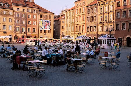 simsearch:841-05848422,k - Old Town Square, Warsaw, Poland, Europe Stock Photo - Rights-Managed, Code: 841-02903246