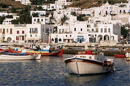simsearch:841-02899630,k - Fishing boats and harbour, Mykonos, Hora, Cyclades, Greece, Europe Foto de stock - Con derechos protegidos, Código: 841-02903561