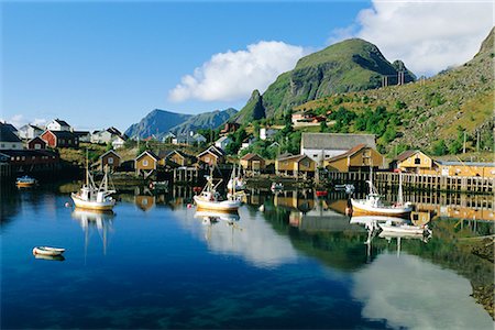 Village de Tind, Moskenesoya, îles Lofoten, Nordland, Norvège, Scandinavie, Europe de pêche Photographie de stock - Rights-Managed, Code: 841-02903615