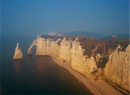 seine maritime - The cliffs and rock arch of the Falaise d'Aval, at Etretat in Seine Maritime, in Haute Normandie, France, Europe Stock Photo - Rights-Managed, Code: 841-02915062