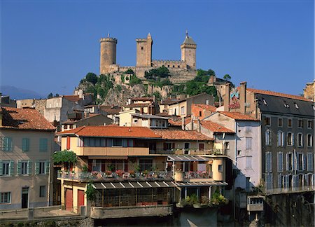 Chateau and old town, Foix, Ariege, Midi-Pyrenees, France, Europe Foto de stock - Con derechos protegidos, Código: 841-02915236