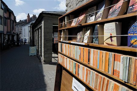 Bücherstände, Hay on Wye, Powys, Wales, Wales, Vereinigtes Königreich, Europa Stockbilder - Lizenzpflichtiges, Bildnummer: 841-02915311