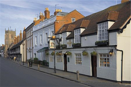 simsearch:841-03030097,k - Windmill Inn, half timbered alms houses, King Edwards school and the Guild chapel, Church street, Stratford upon Avon, Warwickshire, England, United Kingdom, Europe Foto de stock - Con derechos protegidos, Código: 841-02915394