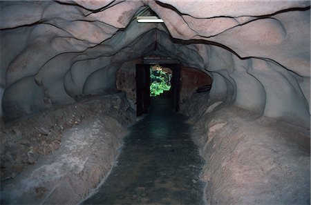 perak - Tunnel in limestone, Chinese Temple, Sam Poh Tong, Ipoh, Perak state, Malaysia, Southeast Asia, Asia Foto de stock - Con derechos protegidos, Código: 841-02915446