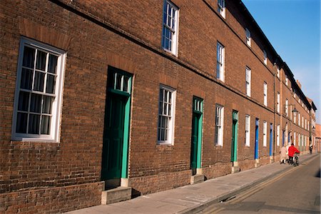 Victorian red brick terrace, King Street, Newark, Nottinghamshire, England, United Kingdom, Europe Foto de stock - Con derechos protegidos, Código: 841-02915620