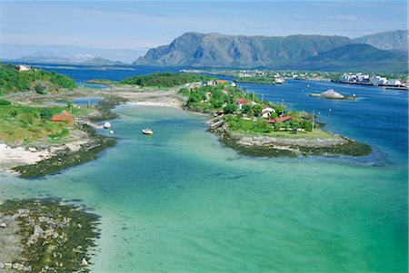 simsearch:625-01251598,k - Bronnoysund, Kystriksveien coast route, Norway, Scandinavia, Europe Foto de stock - Direito Controlado, Número: 841-02915732