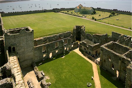 simsearch:841-02899292,k - Portchester castle, Hampshire, England, United Kingdom, Europe Foto de stock - Con derechos protegidos, Código: 841-02916190