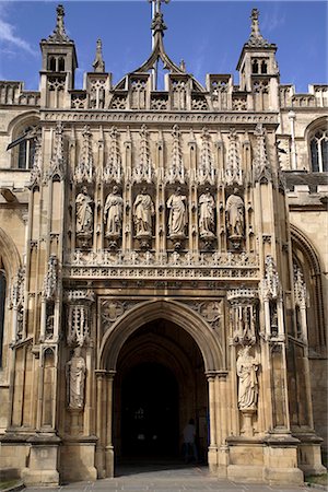 Doorway, Gloucester cathedral, Gloucester, Gloucestershire, England, United Kingdom, Europe Fotografie stock - Rights-Managed, Codice: 841-02916215