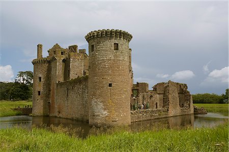 simsearch:841-02902234,k - Caerlaverock castle, near Dumfries,Dumfries & Galloway, Scotland, United Kingdom, Europe Stock Photo - Rights-Managed, Code: 841-02916252