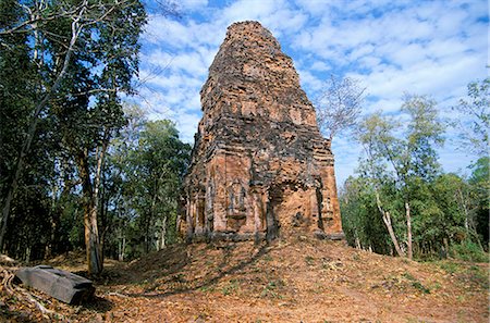 Pre-Ankorian site of Sambor Prei Kuk, Prasat Trapeang Ropaeak complex, Kompong Thom, Cambodia, Indochina, Southeast Asia, Asia Stock Photo - Rights-Managed, Code: 841-02916477