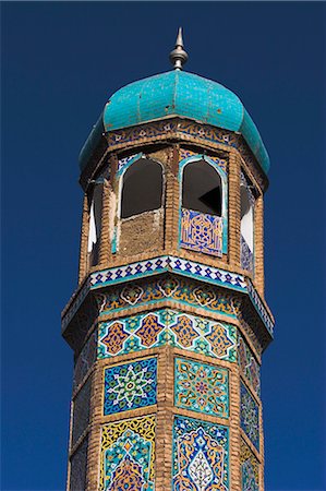 simsearch:841-02916632,k - Minaret de la mosquée du vendredi ou Masjet-Ellison, construit en 1200 par le Ghorid Sultan Ghiyasyddin sur le site d'une mosquée du Xe siècle plus tôt, Herat, Province d'Herat, Afghanistan, Asie Photographie de stock - Rights-Managed, Code: 841-02916685