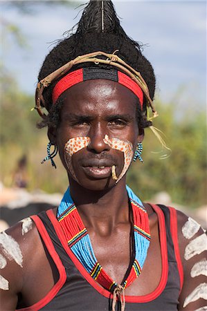 simsearch:841-02920040,k - Hamer man, Hamer Jumping of the Bulls initiation ceremony,Turmi, Lower Omo valley, Ethiopia, Africa Stock Photo - Rights-Managed, Code: 841-02916987