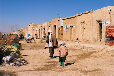 simsearch:841-02917103,k - Street scene, Dulainai, between Chakhcharan and Jam, Afghanistan, Asia Foto de stock - Con derechos protegidos, Código: 841-02917108