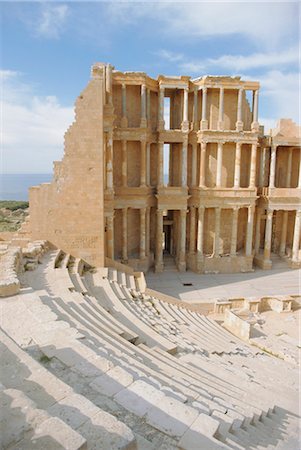 simsearch:841-02717457,k - The Theater, Sabratha, 2nd century Roman city, Libya, North Africa Foto de stock - Con derechos protegidos, Código: 841-02917615