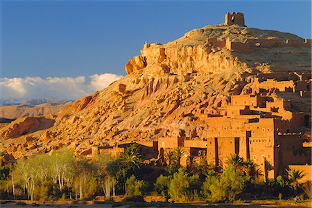 Kasbah Ait Benhaddou près d'Ouarzazate, au Maroc, en Afrique du Nord Photographie de stock - Rights-Managed, Code: 841-02917950
