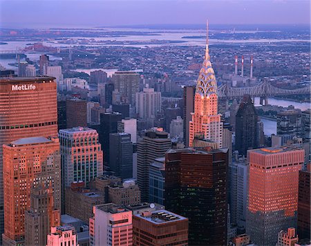simsearch:841-03028130,k - Skyline of the Midtown part of the city at sunset, in New York, United States of America, North America Stock Photo - Rights-Managed, Code: 841-02918471