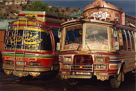 pakistan - Bus Bahnhof, Mingora, Swat-Tal, Pakistan, Asien Stockbilder - Lizenzpflichtiges, Bildnummer: 841-02918585