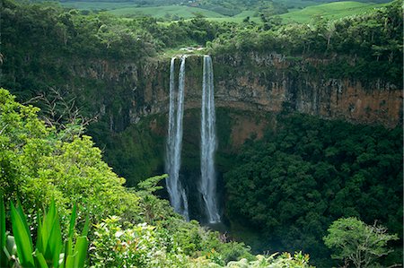 Chamarel cascade, Chamarel, Ile Maurice, Afrique Photographie de stock - Rights-Managed, Code: 841-02918719