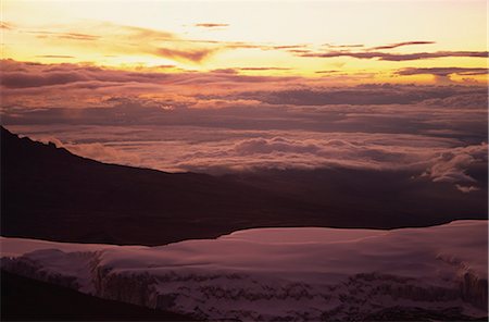 simsearch:841-02944965,k - Glacier at sunrise on summit of Kibo, 5895m, Kilimanjaro National Park, Tanzania, East Africa, Africa Stock Photo - Rights-Managed, Code: 841-02918745