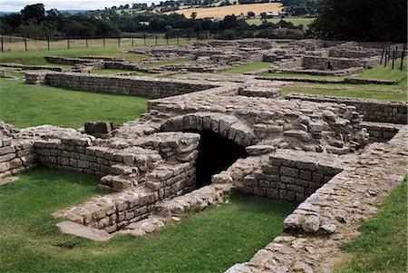 Section of Commandant's House, Roman Chesters Fort, Hadrian's Wall, UNESCO World Heritage Site, Chollerford, Northumbria, England, United Kingdom, Europe Foto de stock - Con derechos protegidos, Código: 841-02918854