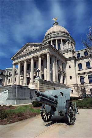 Historic gun outside the Mississippi State Capitol, built in 1903, Jackson, Mississippi, United States of America, North America Stock Photo - Rights-Managed, Code: 841-02918859