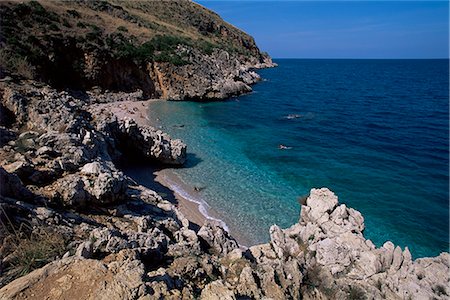 simsearch:841-02920566,k - Rocky coast, island of Sicily, Italy, Mediterranean, Europe Stock Photo - Rights-Managed, Code: 841-02918897