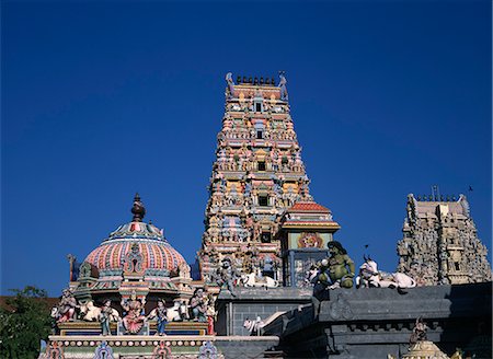 Ornately carved dome and tower of the Hindu Temple in Colombo, Sri Lanka, Asia Foto de stock - Con derechos protegidos, Código: 841-02919043