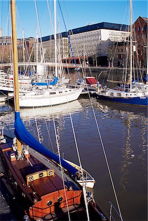 simsearch:841-02916188,k - St. Augustine's Bridge on Floating Harbour, Bristol, England, United Kingdom, Europe Foto de stock - Con derechos protegidos, Código: 841-02919118