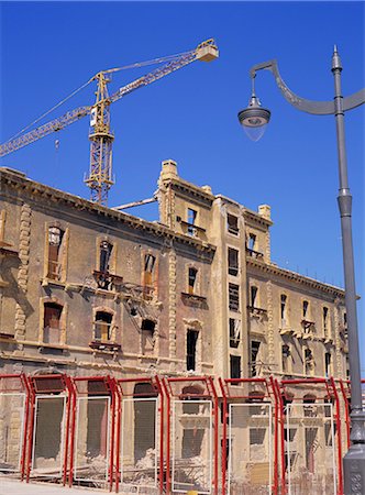 Rebuilding a building from the Ottoman era, central district, Beirut, Lebanon Fotografie stock - Rights-Managed, Codice: 841-02919110