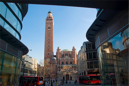 simsearch:841-02704853,k - Westminster cathedral from Cardinal Place, Victoria, London, England, United Kingdom, Europe Stock Photo - Rights-Managed, Code: 841-02919383