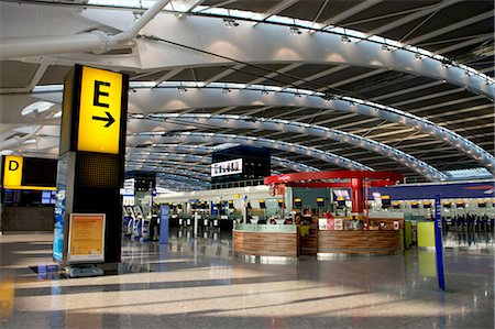 Heathrow Airport Terminal 5 in 2008, London, England, United Kingdom, Europe Fotografie stock - Rights-Managed, Codice: 841-02919626